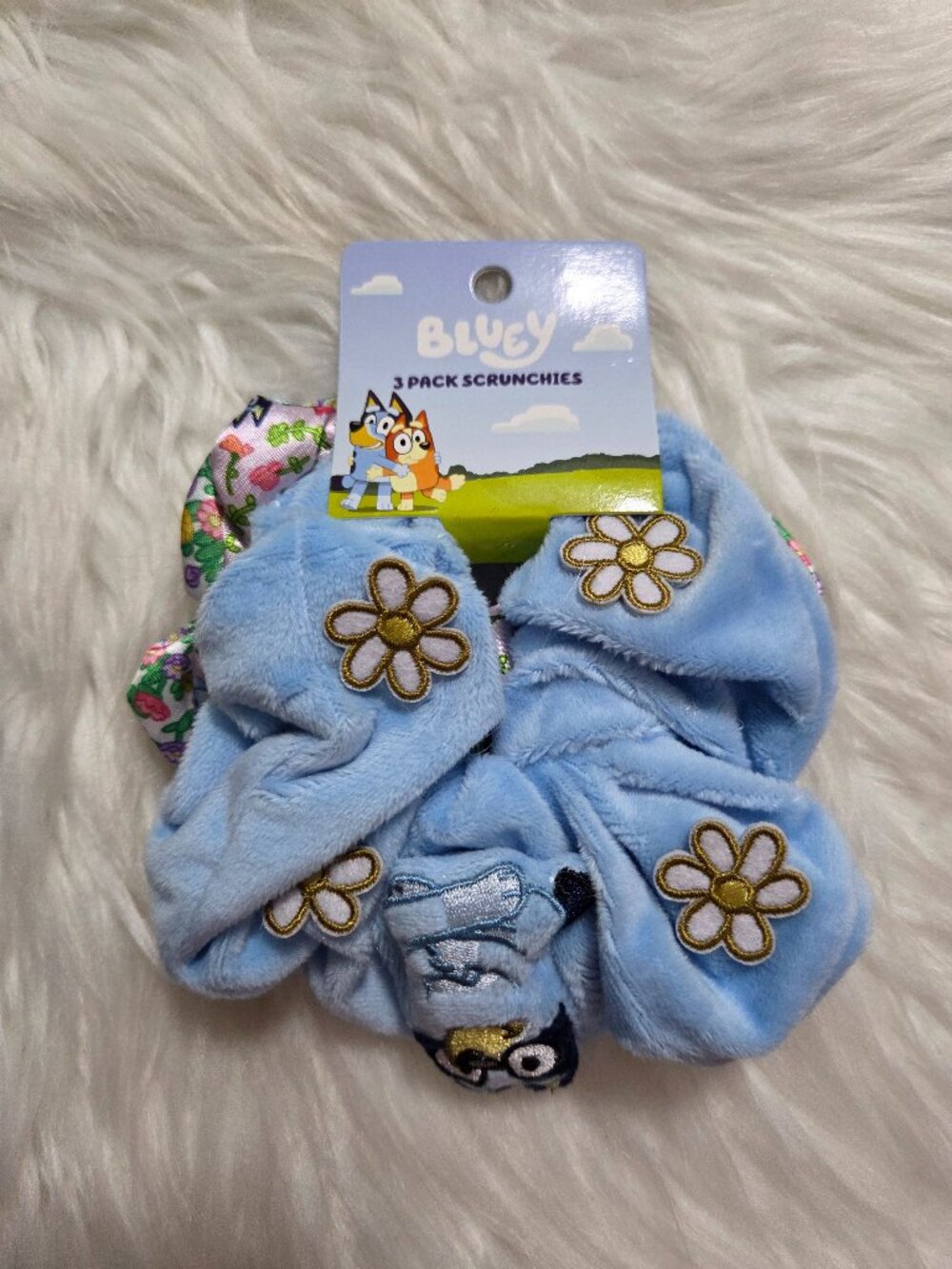 Bluey Scrunchie Set - Picture 1 of 5